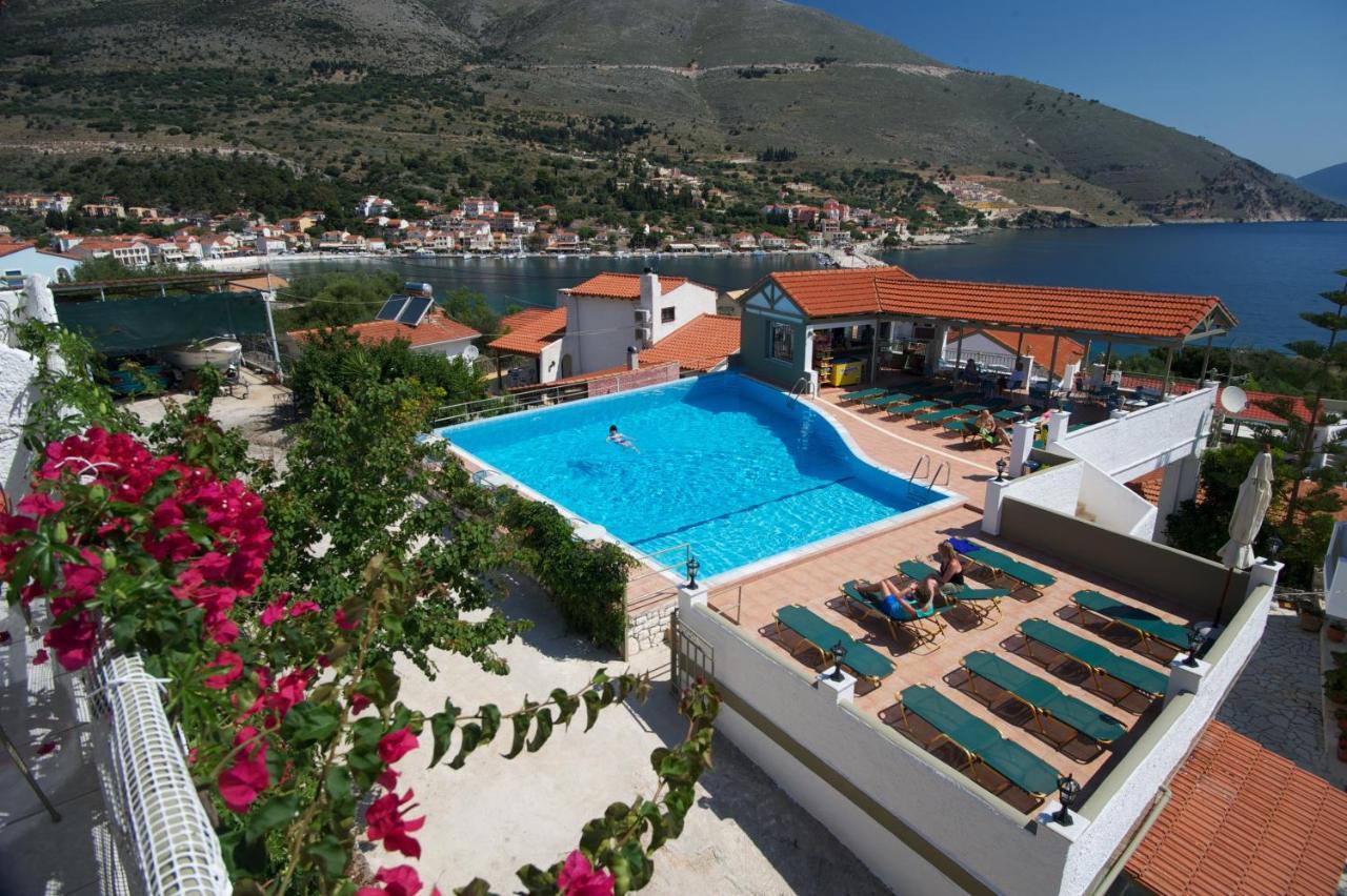 Makis Village-Apartments Agia Efimia Dış mekan fotoğraf