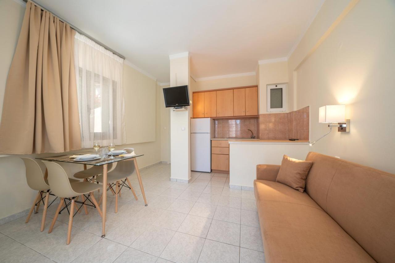 Makis Village-Apartments Agia Efimia Dış mekan fotoğraf