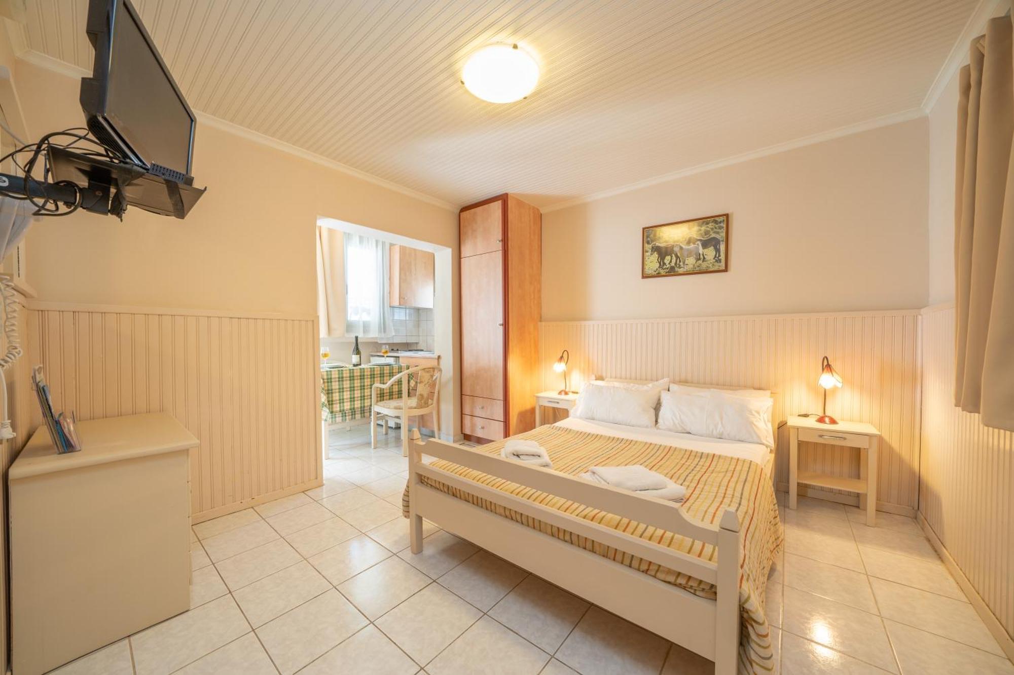 Makis Village-Apartments Agia Efimia Dış mekan fotoğraf
